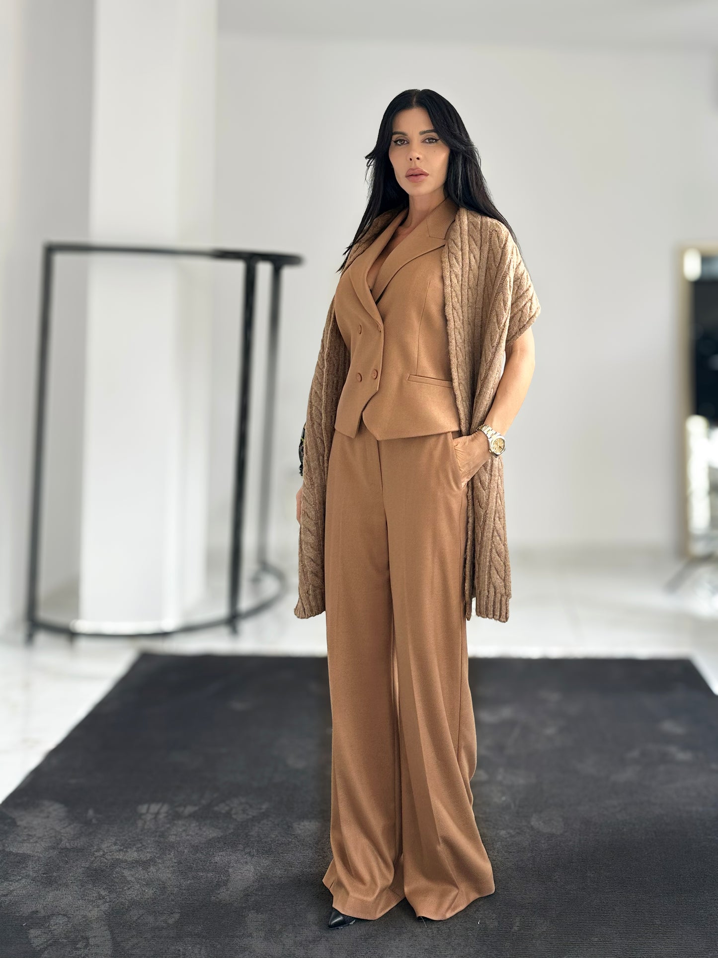 Костюм Dayna in camel