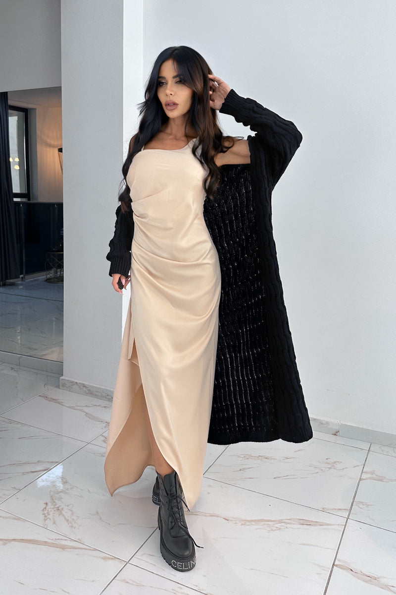 Kristal în rochia Sahara