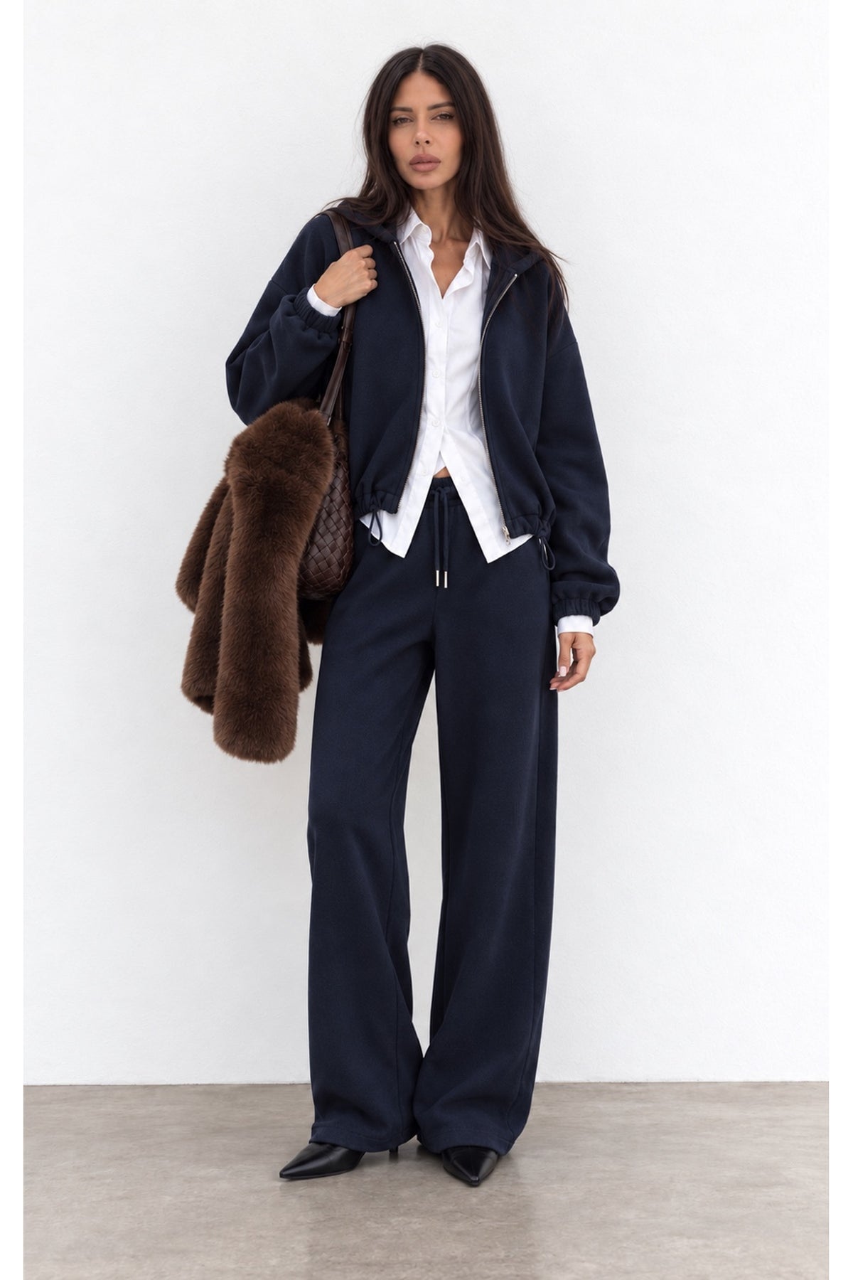 Яке Outer in Navy